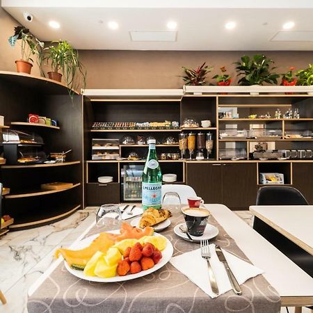 Hotel Milano Castello Bagian luar foto