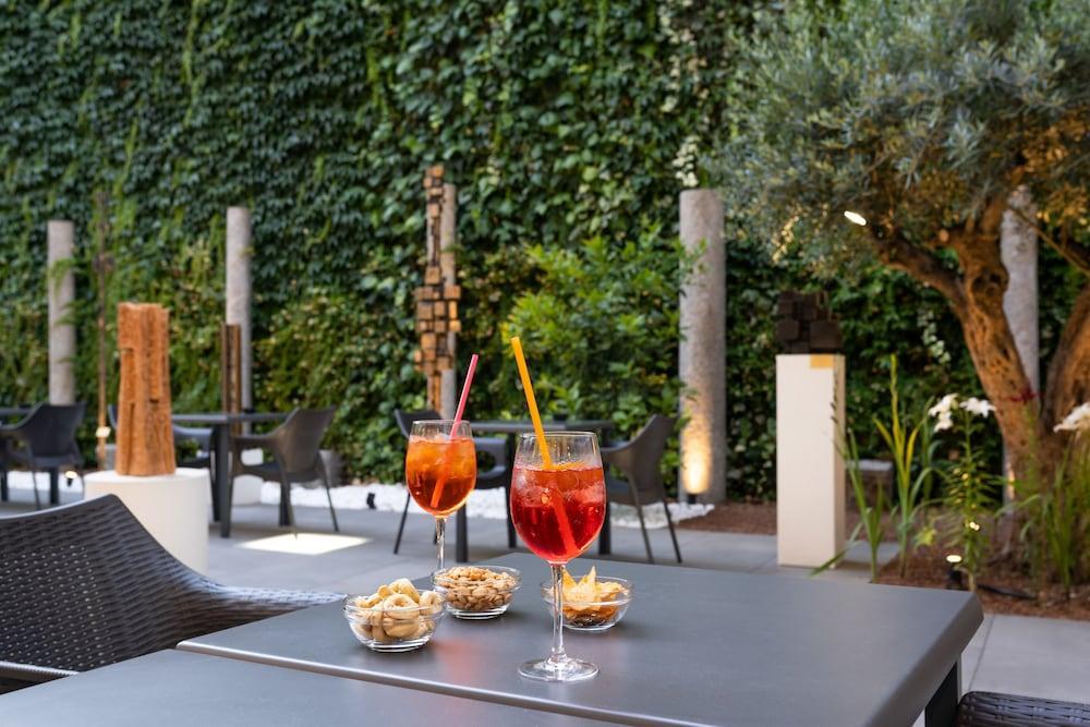 Hotel Milano Castello Bagian luar foto
