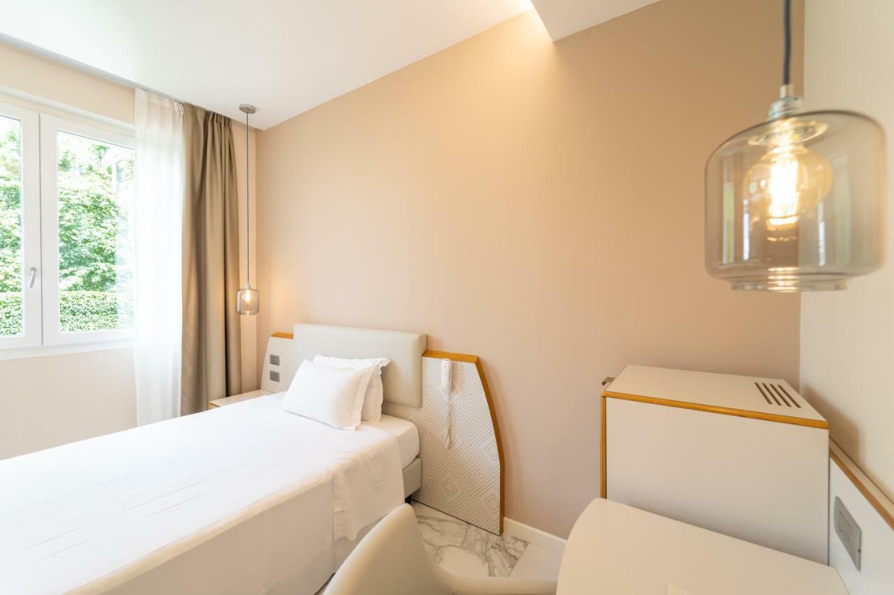 Hotel Milano Castello Bagian luar foto