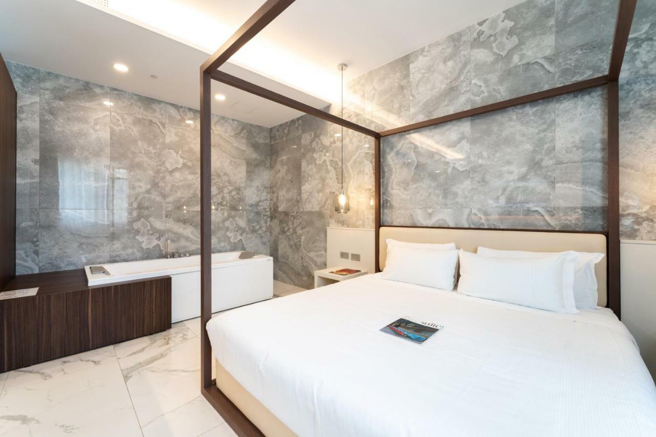 Hotel Milano Castello Bagian luar foto
