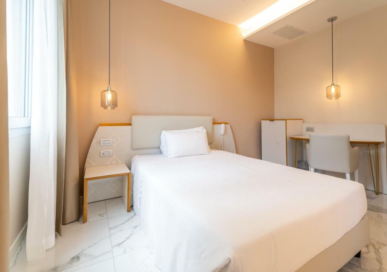 Hotel Milano Castello Bagian luar foto