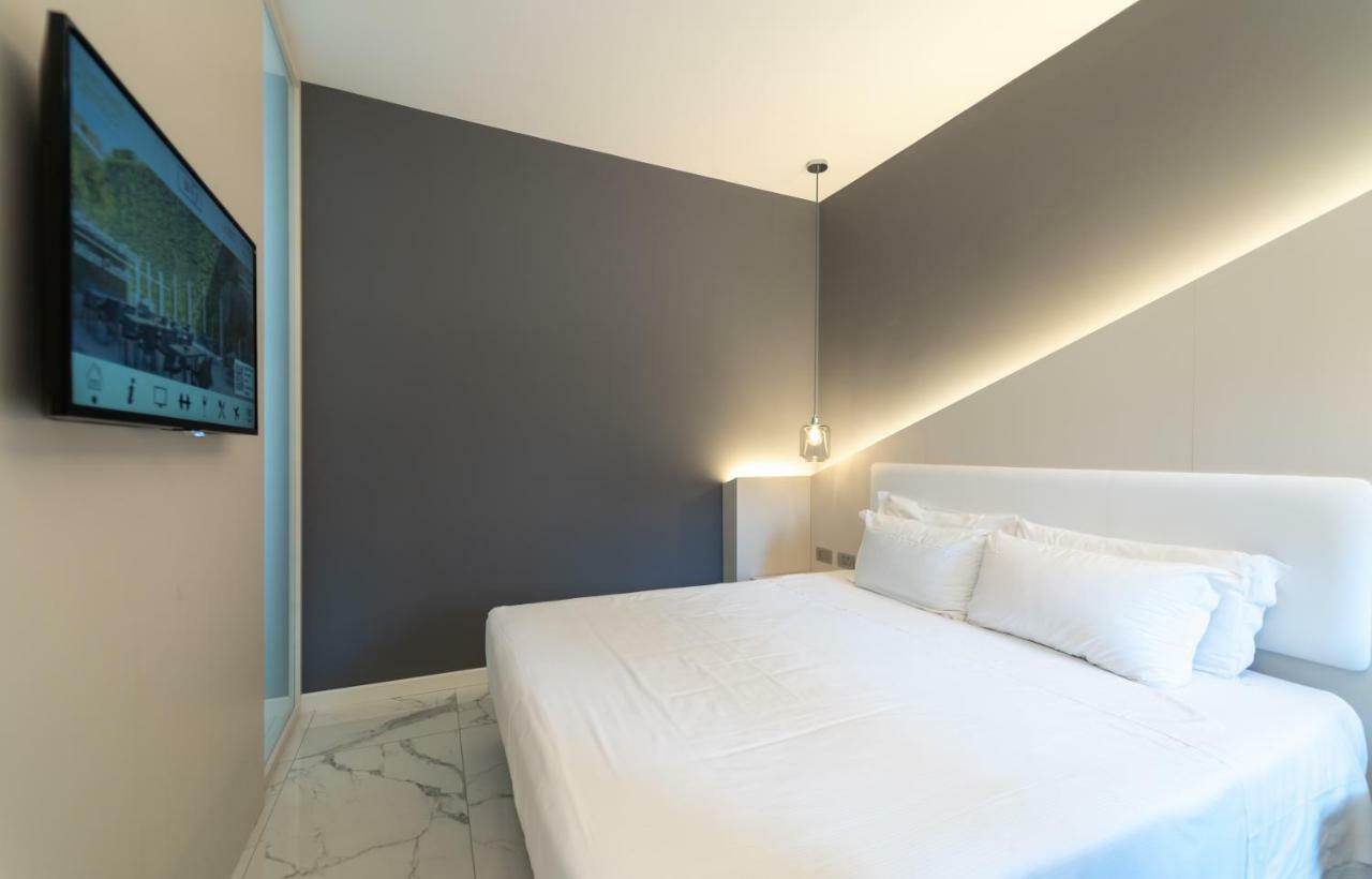 Hotel Milano Castello Bagian luar foto