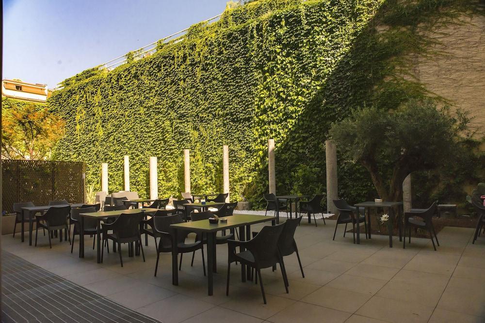 Hotel Milano Castello Bagian luar foto