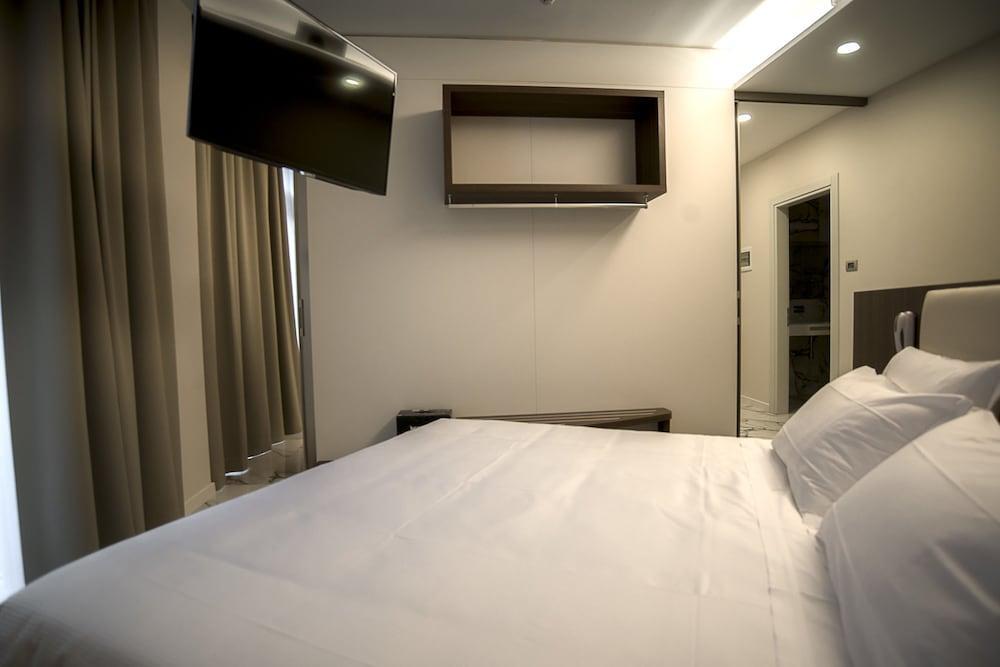 Hotel Milano Castello Bagian luar foto