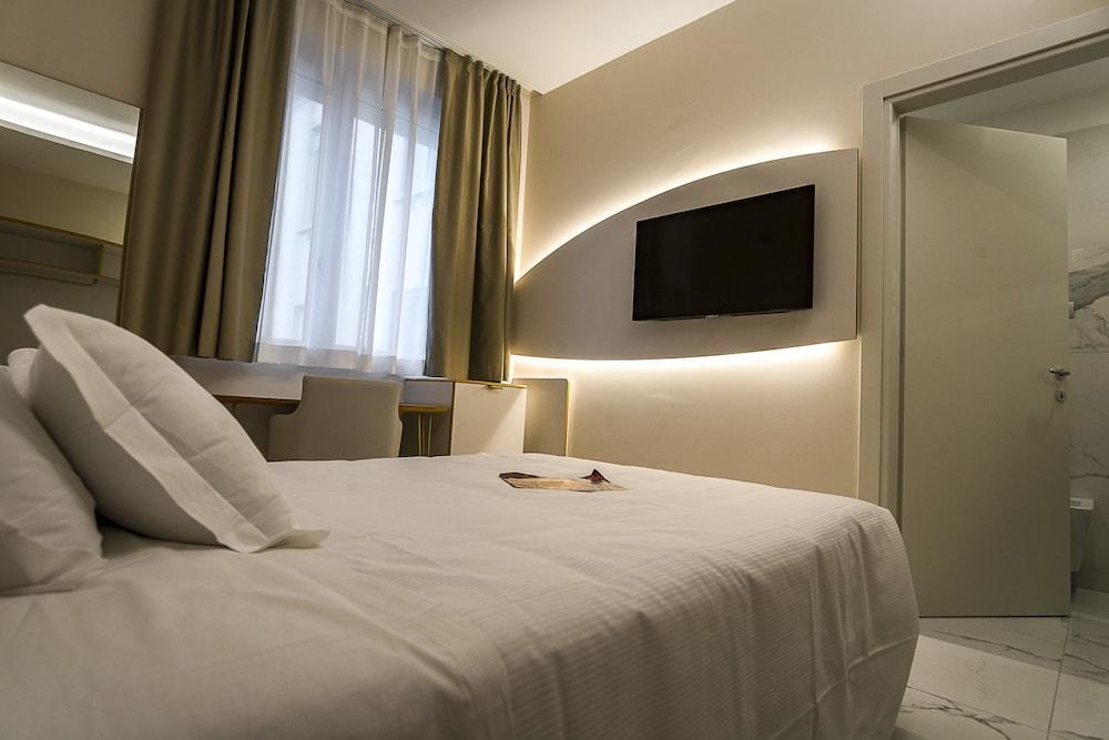Hotel Milano Castello Bagian luar foto