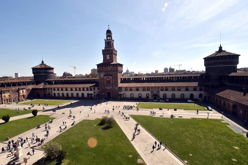 Hotel Milano Castello Bagian luar foto